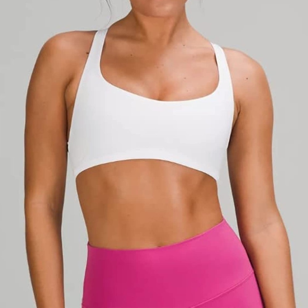 LULULEMON Free To Be Serene Sports Bra